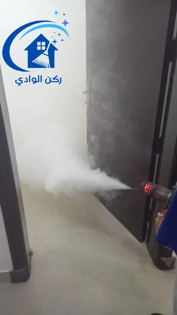 رش المبيدات